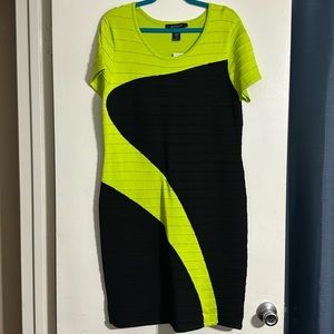 Ashley Stewart Bidycon Dress. Size 18/20.